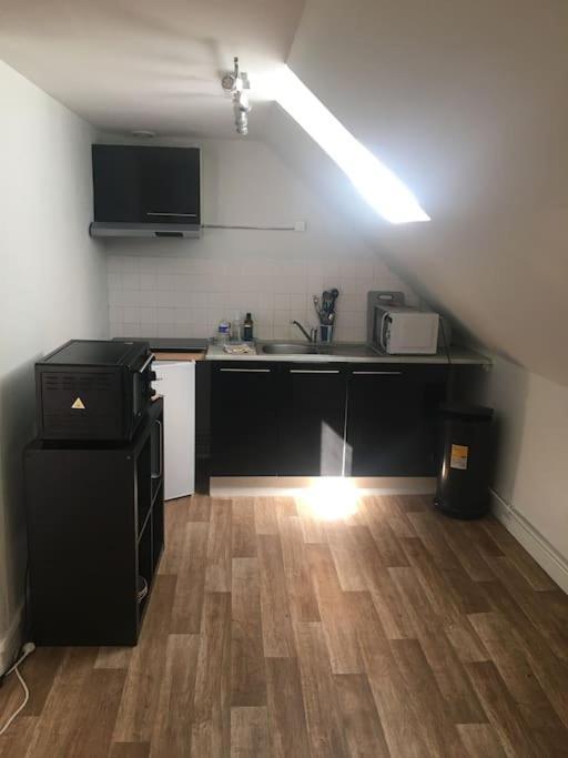 Appartement Avec Parking Proche Cathedrale Бурж Экстерьер фото